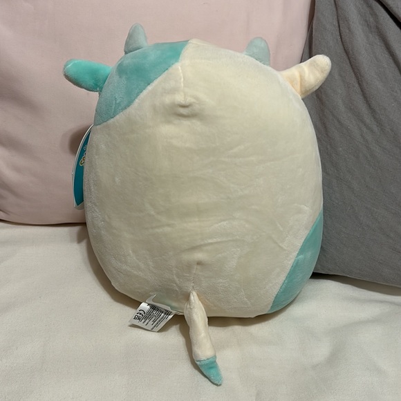 Belana 8” squishmallow Cow BNWT!! - Picture 2 of 4